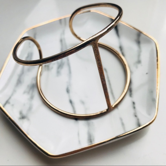 emerald duv Jewelry - NWOT Emerald Duv Cuff Bracelet